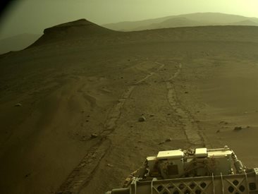 Роувърът "Пърсивиърънс" среща “прашни дяволи” на Марс