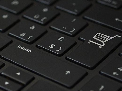 КЗП забрани на електронни магазини да заблуждават с промоции и срокове за доставка