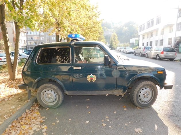 Автомобилът на арестувания за подкупи горски надзирател