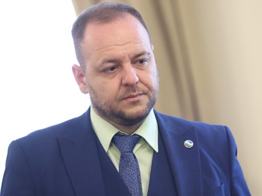 Сандов изпълнил обещание в последния си ден като министър: 40 млн. лв. за по-чист въздух