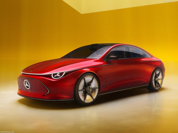 Mercedes CLA-Class Concept бе представен в Мюнхен преди година. Снимка: Mercedes-Benz