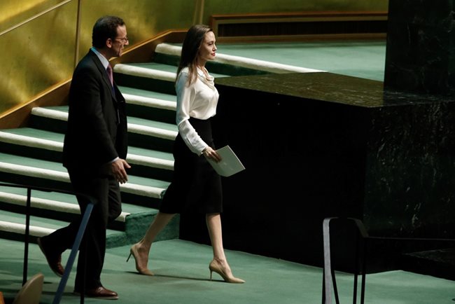 Анджелина Джоли на министерска среща в централата на ООН СНИМКИ: РОЙТЕРС
