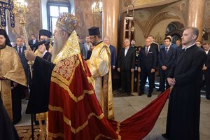 Пловдивският митрополит Николай разгроми политиците за омразата помежду им.