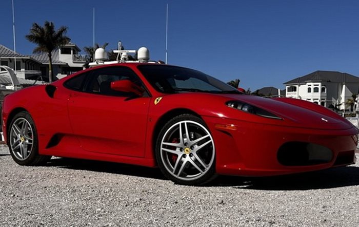 Това Ferrari F430, някога е принадлежало на Доналд Тръмп.