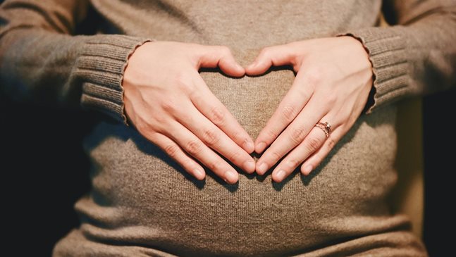 Как да облекча киселините през бременността