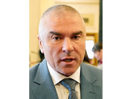 Марешки дава Емил Димитров на прокурор - не подал сигнал и станал слуга на картел за горива
