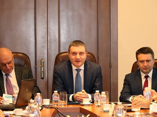 Горанов представи пред посланици от еврозоната напредъка ни по плана за приемането ни в ЕРМ-2 и банковия съюз