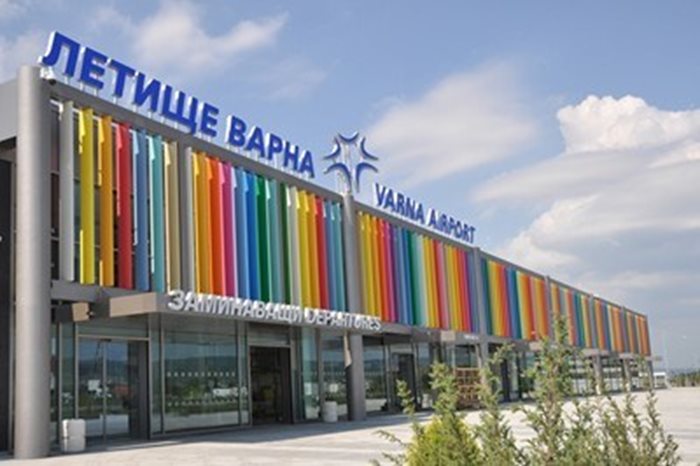 Летище Варна Снимка Архив