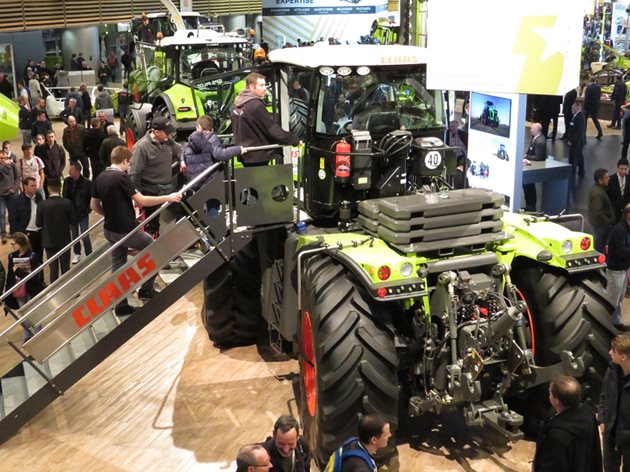 Днешните трактори с висока степен на автоматизация винаги са в центъра на внимание