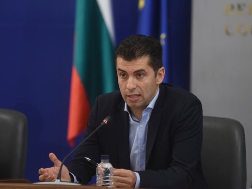 Кирил Петков: Още 2 ремонтирани от държавата язовири са празни