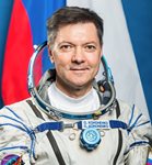 С 879 дни в орбита 60-годишен астронавт на "Роскосмос" счупи световния рекорд (Обзор)