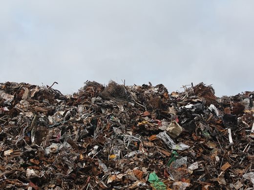 Евростат: По 435 кг боклук годишно прави българинът