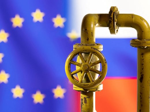 "Газпром": Доставките за Европа през Украйна продължават, но заявките са по-малко