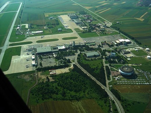 Френска компания пое управлението на
белградското летище "Никола Тесла"