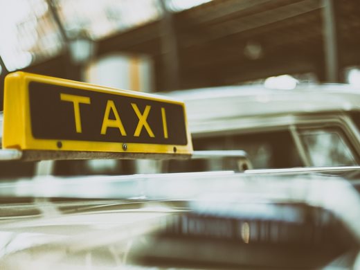 Първите електрически таксита може да се появят в Солун догодина

