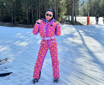 Кейти Прайс избра България за романтична  ски ваканция