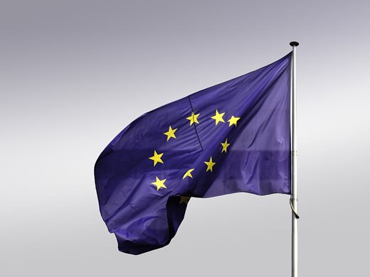 ЕС и Япония постигнаха „политическо съгласие“ за търговска сделка
