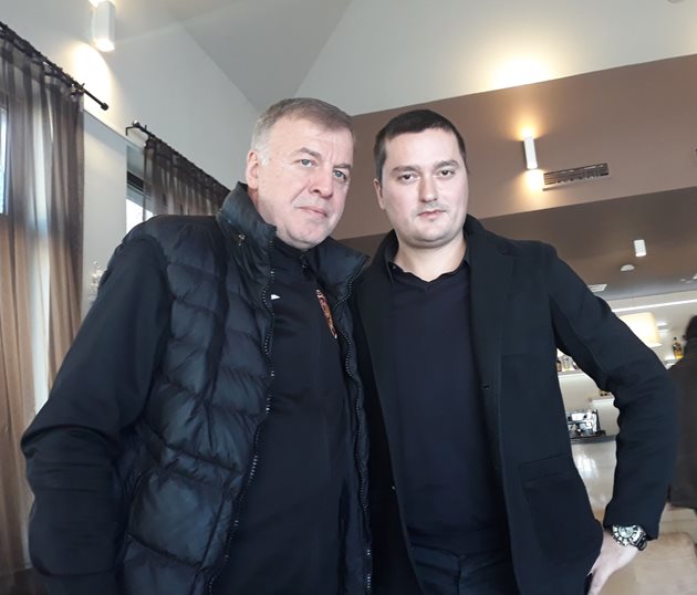 Наско Сираков по време на срещата с журналиста Добромир Добрев