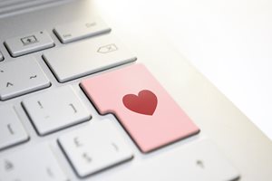 8-те закона на интернет любовта
