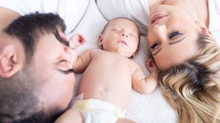 5 интелигентни начина да запазите брака си непокътнат, въпреки че имате деца