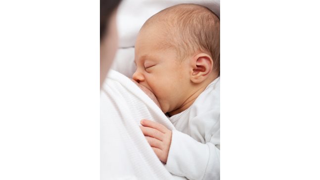Кърменето е най-сигурният начин да предпазите новороденото от алергии