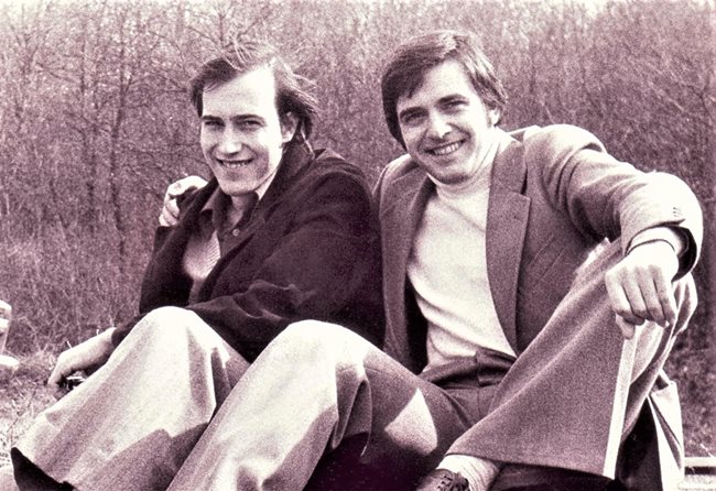 Последната снимка на Любомир Стойков с брат му през 1979 г.