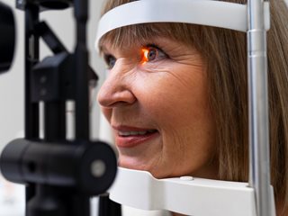 Очите могат да предскажат деменция 12 г. преди тя да бъде доказана