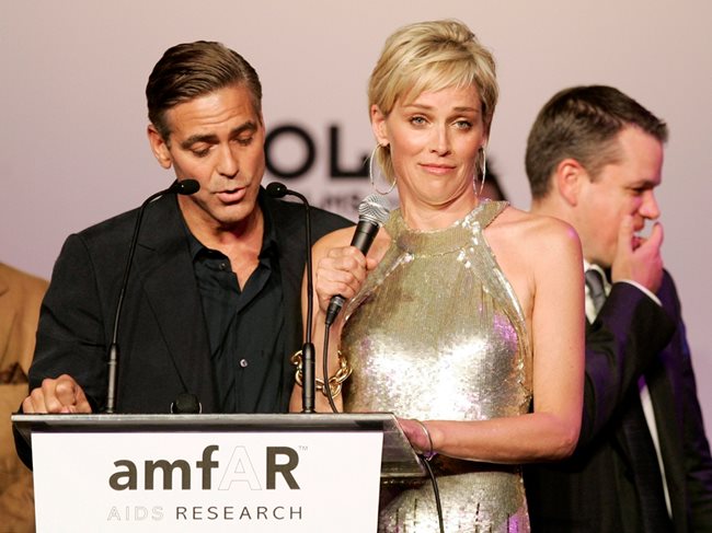 Актрисата с Джордж Клуни на кинофестивала в Кан през май 2007 г.