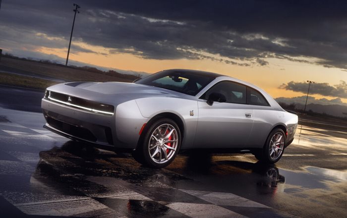 Dodge Charger e първият електрически автомобил на марката. Снимки: Dodge