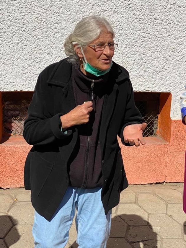 На 73 години баба Мария не спира да работи