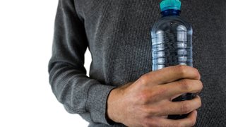 (Без)опасни ли са пластмасовите бутилки?