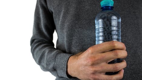 (Без)опасни ли са пластмасовите бутилки?