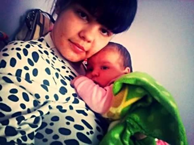 Боряна Матева и бебе Ивайла