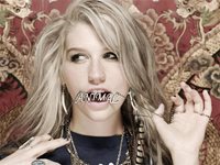 Ke$ha продължава световната си доминация