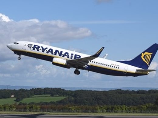 "Райънеър" отменя полети от Пловдив до Италия и Белгия и обратно
