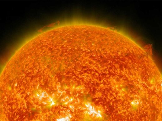 Индия изстреля сонда за наблюдение на Слънцето