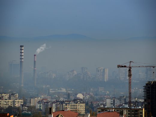 До дни спират половината коли, които замърсяват много