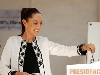 Новата президентка на Мексико е от рода Пардо като Лорер