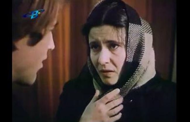 Мария Статулова е в ролята на тъкачката Янка.