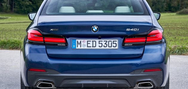 BMW маха буква в имената на моделите си