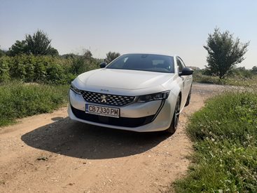 Тест на Peugeot 508 Hybrid: Френският лъв в джунглата на хибридите!