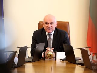 Димитър Главчев: Пенсиите се вдигат с 11% от 1 юли, а токът няма да поскъпва драстично