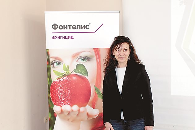 Пепа Василева, търговски представител на Corteva Agriscience за Южна България
Снимки: Ваня Велинска