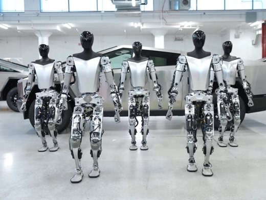 Tesla е готова да използва хуманоидни роботи за производството на електрически коли