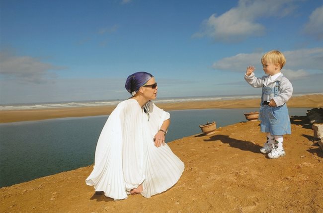 Малкият княз с майка си Калина в Мароко