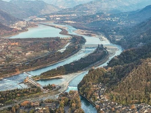 Китай е инвестирал над 1 трилиона в големи проекти за опазването на водите