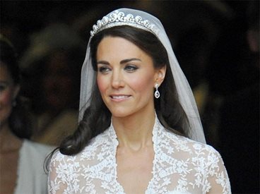 Кейт Мидълтън повери сватбената си прическа на L’Oreal Professionnel