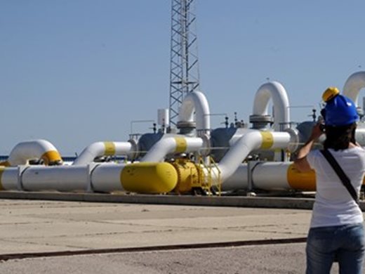 КЗК отхвърли жалби за газовата връзка с Гърция