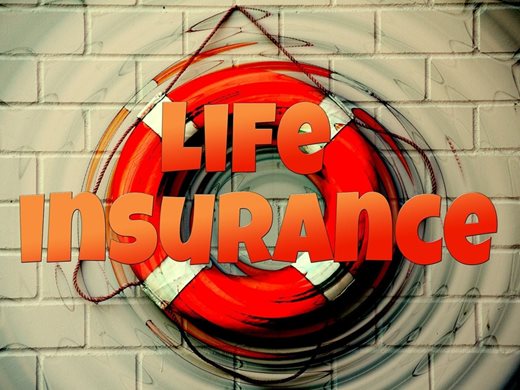 Застраховка „Живот“ вместо пенсия или банков депозит