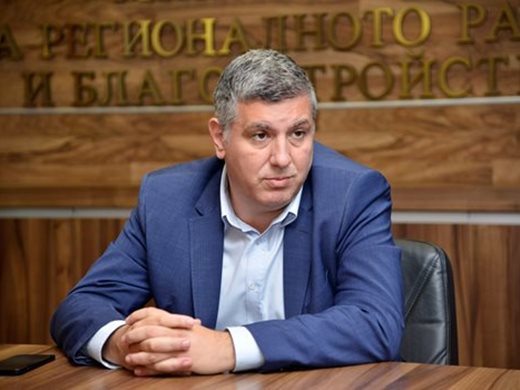 Министър Андрей Цеков: Има системен проблем с планирането на поддръжката на мостовете